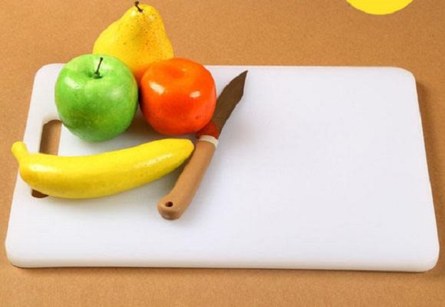 Kitchen Non-Toxic and Tasteless Colorful PE Chopping Board Plastic Cutting  Board - China Chopping Board and Cutting Board price